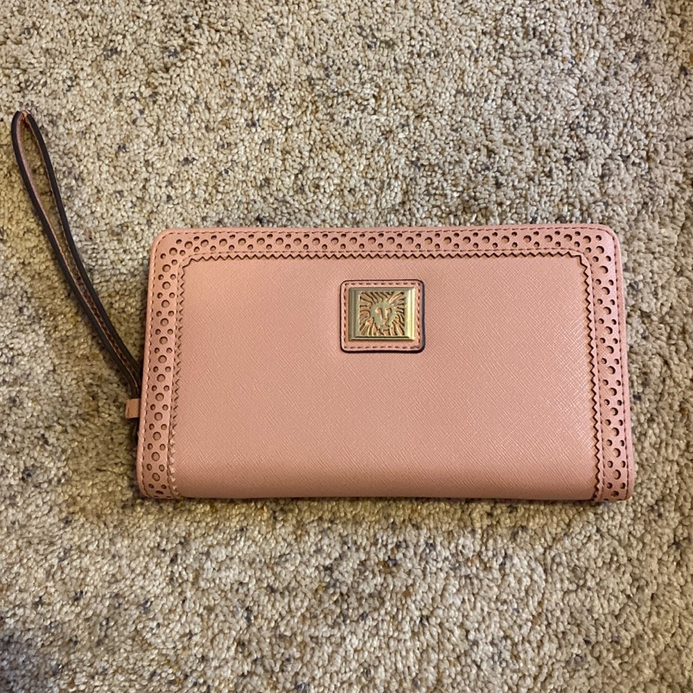 Anne Klein pink wristlet